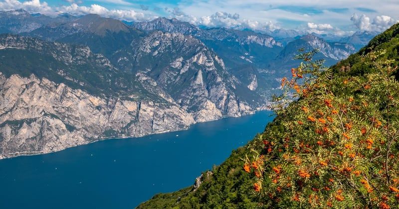 Aktuelle Wassertemperatur Gardasee: So warm ist der See heute